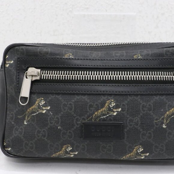 GUCCI Logo GG Pattern Tiger Bum Bag Supreme Leather - Black - Picture 2 of 15